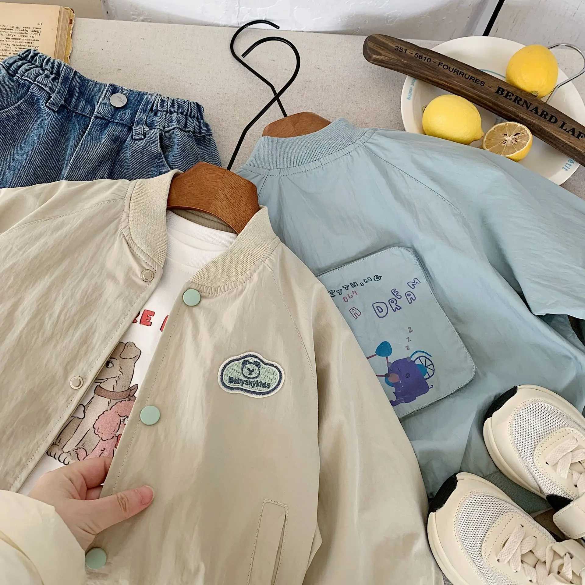 Baby Boys Autumn Coats New Loose Bear Printed Single Breasted Toddler Boys Jacket Round Neck Long Sleeves 18Y Boys Outerwear C251013