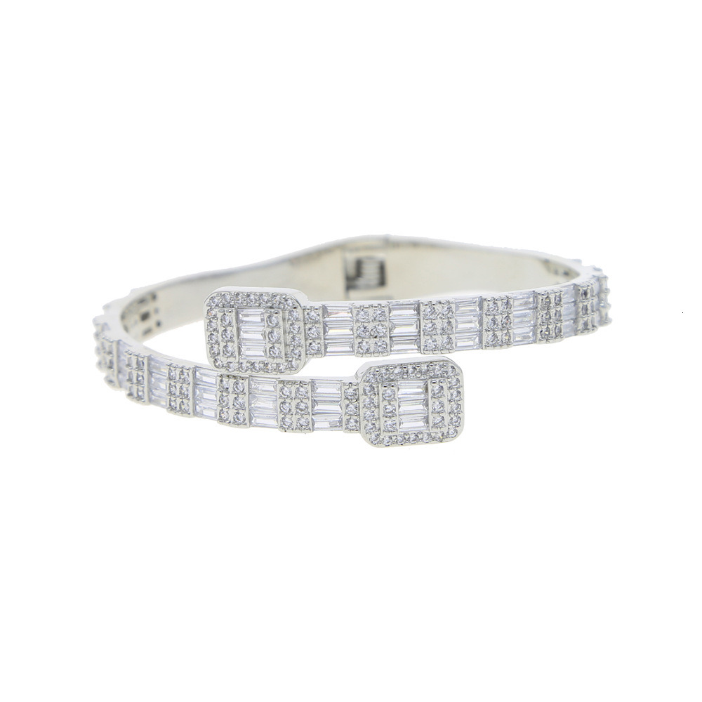 New Hip Hop Bracelet with Square Zircon Full Diamond Opening and Punk Style Bracelet in Electric Gold and Silver