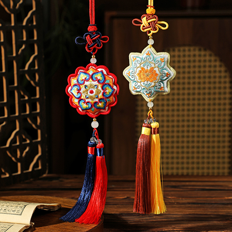 2-Pack Scented Sachet with Double-Sided Embroidery - Car Pendant & Bag Charm, Aromatic Souvenir for Christmas Gifts, Birthday Gifts, Daily Decoration 