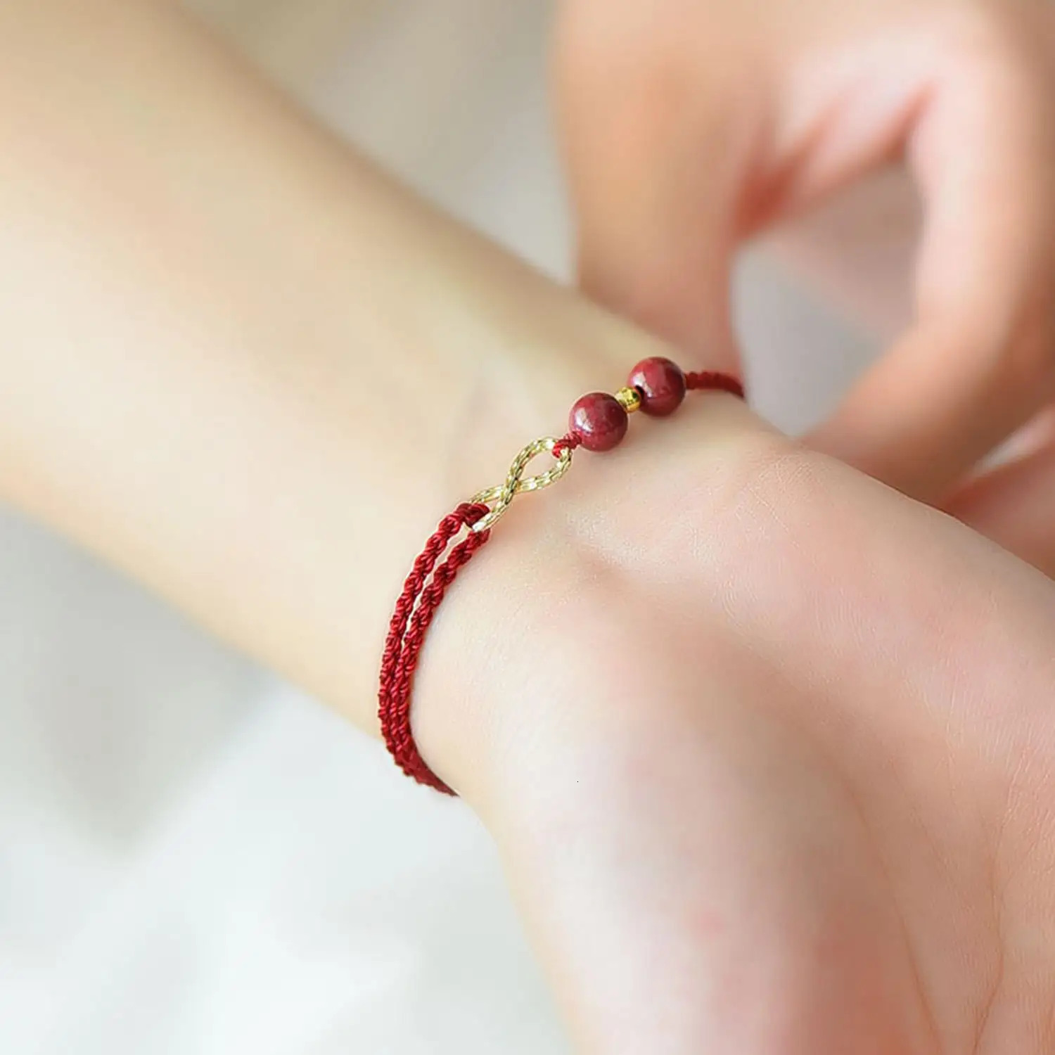 Trendy Red Thread String Bracelets for Women Men Lucky Beaded Braided Rope Adjustable Charm Bracelet Unisex Jewelry 251008