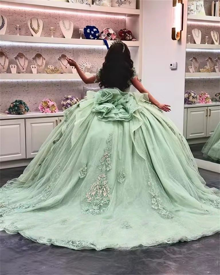 Mint Green Princess Quinceanera Dresses Off Shoulder Applique Lace Beading Crytals Tull Sweet 16 Dress Ball Gown Vestidos de 15 Anos Robes For Birthda