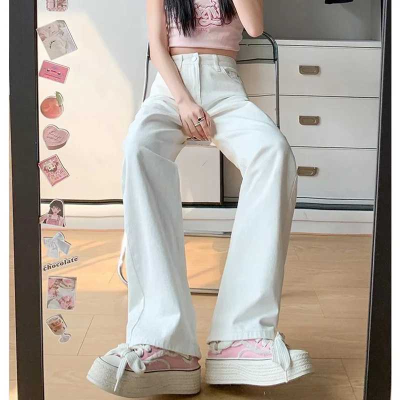 Hot Sale Women Classic Fashion Straight Leg Jeans Lady High Waist Casual Denim Pants Female Comfortable Baggy TrousersT251013