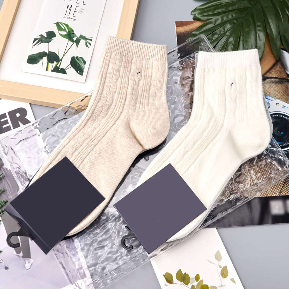 New Little Embroidered Twisted Cotton Two-Pair Pack Short Socks B5