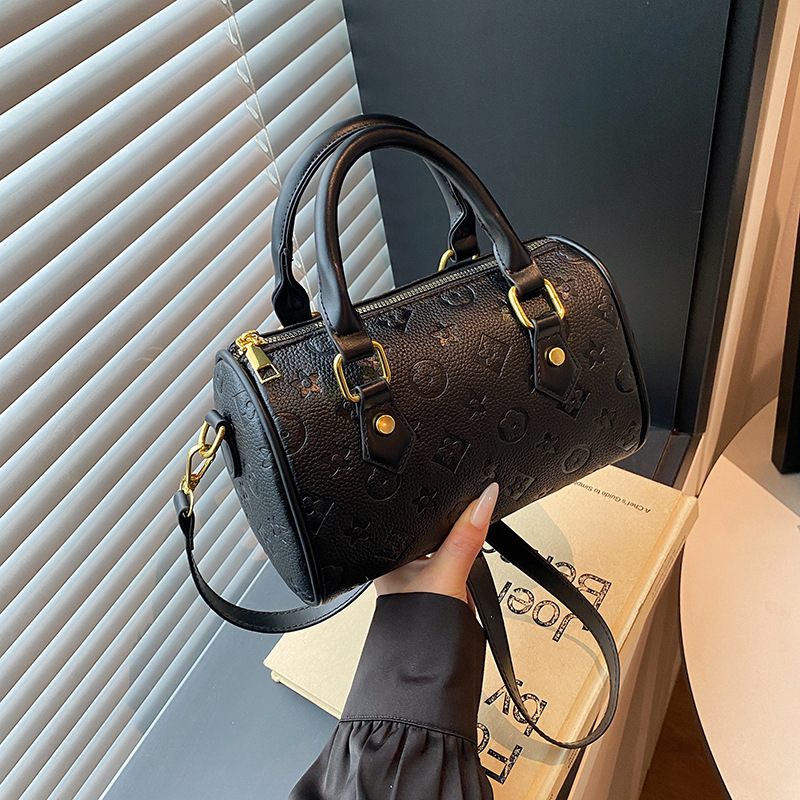 Free shipping Multi-Color Designer Patterned Boston Bags with Multiple Color Options Fashion Stylish Versatile Trendy Handbags