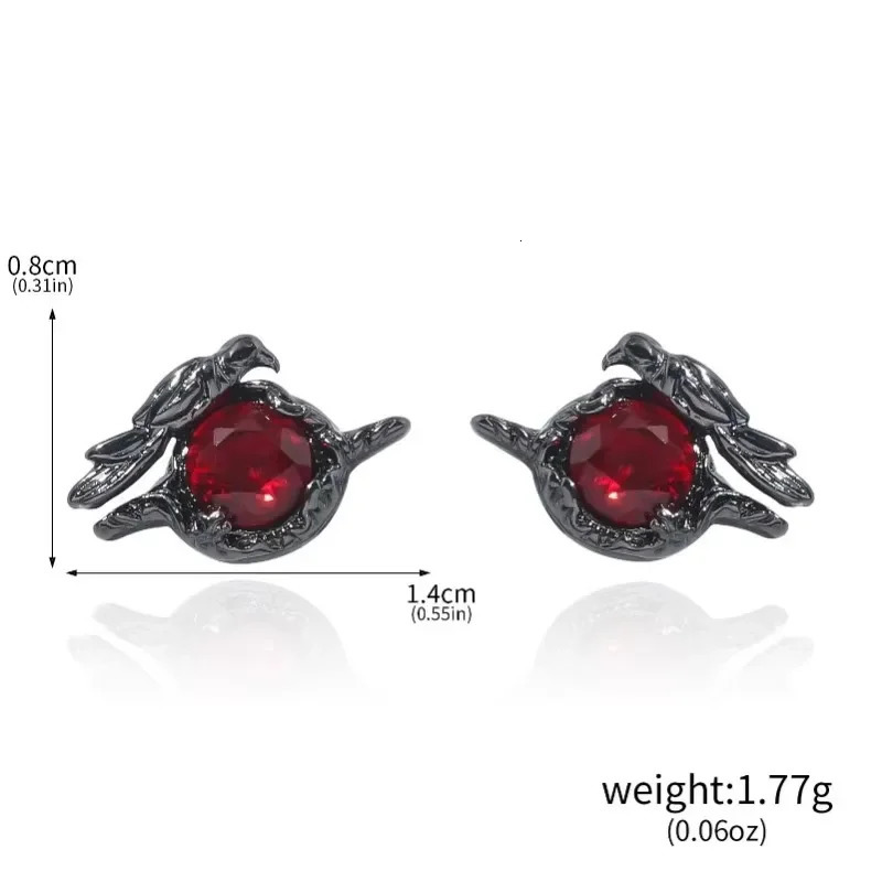 Anime Game Love and Deep Space Black Crow Earrings Red Gemstone Crow Earring Gift for Friend Party Accessories Cosplay Props 251013