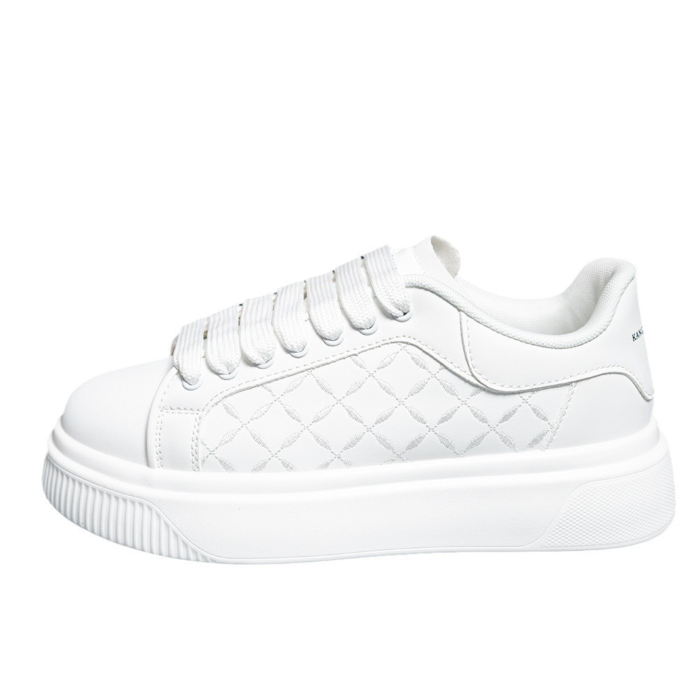 fashion 2025 Platform Small White New Men's Flat Casual Sports Shoes Stereo Lattice