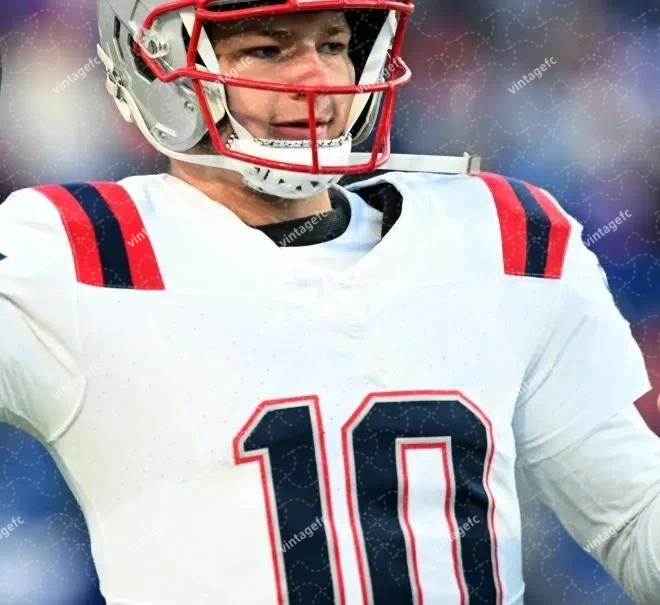 Support customization of personalized jerseys: 12# Brady, 10# Maye, 66#Campbell, 8#Diggs, 32#Henderson, adult short-sleeved jerseys, children's s