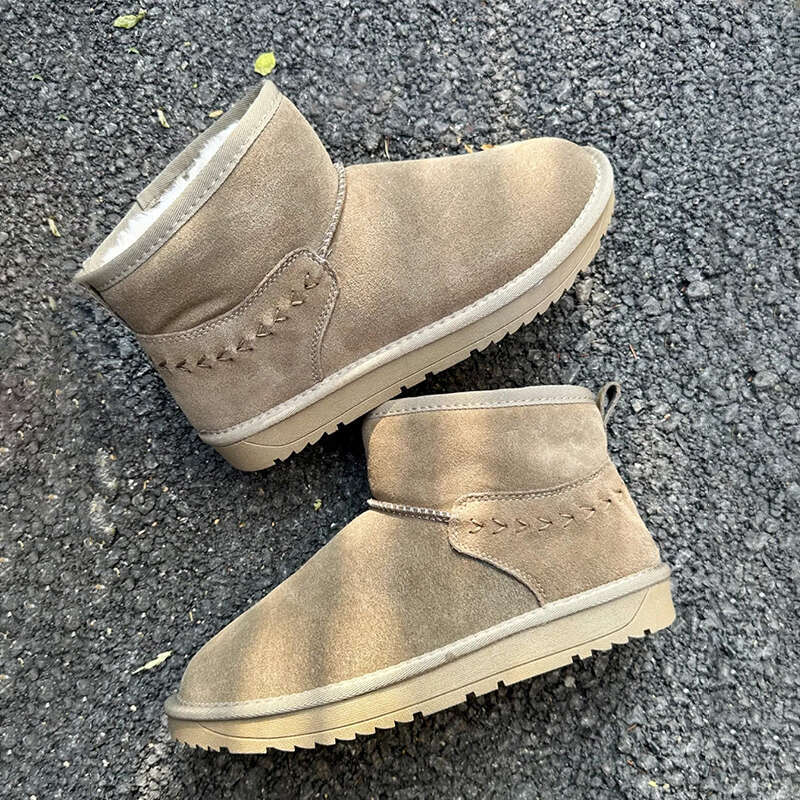 2025 Women's Cotton Shoes for Autumn and Winter Thickened Snow Boots with Thick Bottom