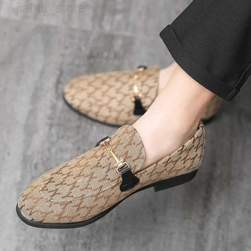 2025 Classic Luxury Man Moccasin Shoes Fashion Designer Men Loafers Comfortable Flat Shoes Slip On Casual Dress Shoes For Men M251013