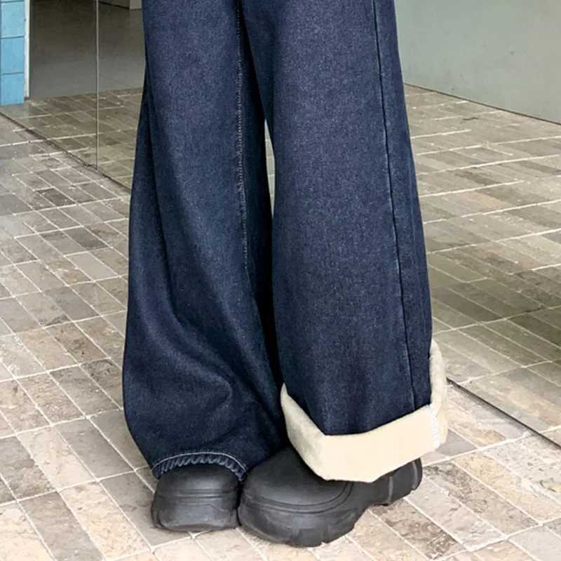 2025 Autumn Womens Y2K Jeans Versatile Navy FlannelLined Denim Pants Loose Straight Leg Drag Length Warm Trousers 2595T251013