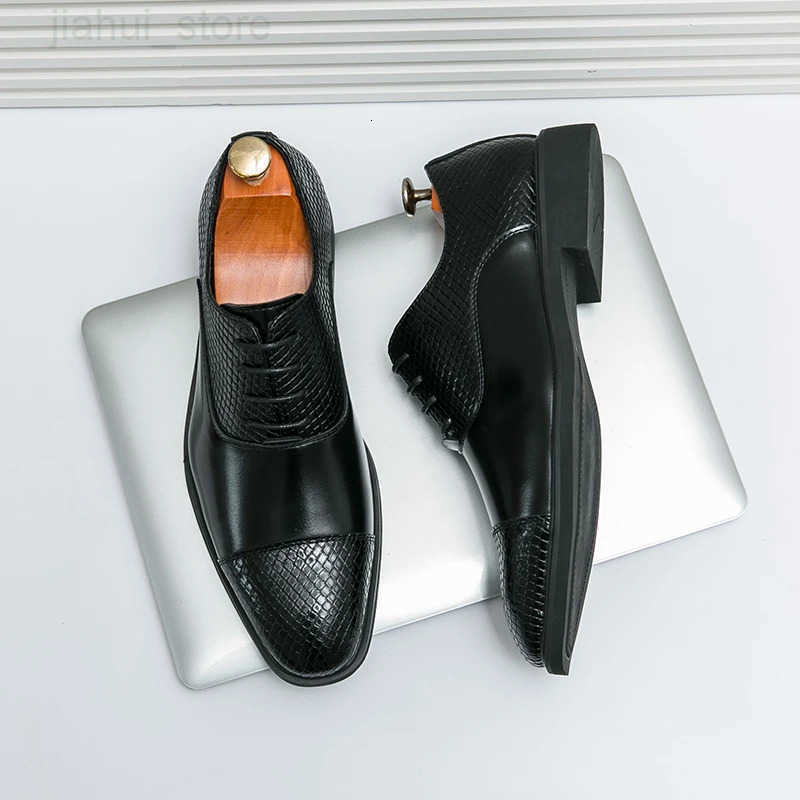 Leather Shoes for Men Gentleman Oxfords Lace Up Male Wedding Party Office Work Shoes Elegant Designer Brand Dress Shoes for Men M251013