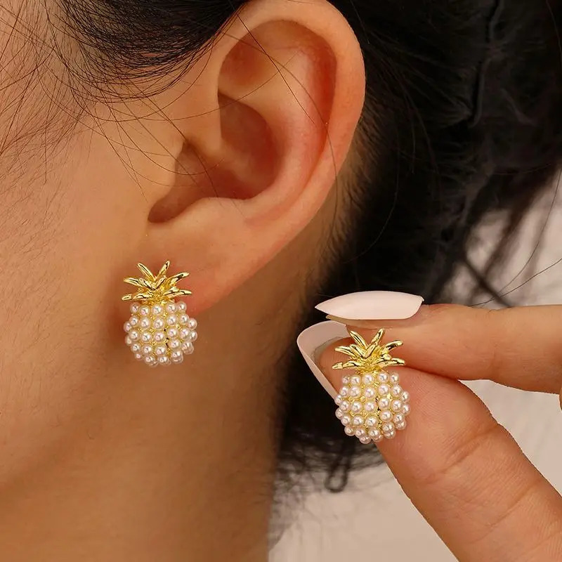 Fashion Pineapple Stud Earrings for Women Elegant Pearl Earrings Temperament Jewelry Party Ear Accessories pendientes mujer 251013