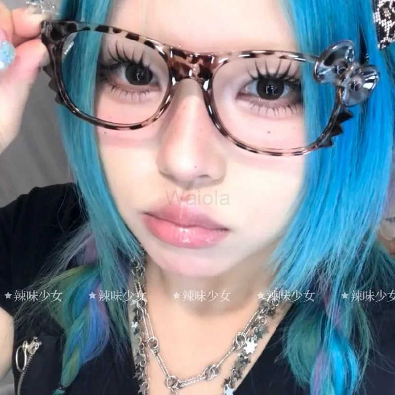 Sanrio New Cute Hello Kitty Retro Y2K Leopard Print Glasses Frame Without Lenses Personalized Round Glasses Clothing Accessories L251013