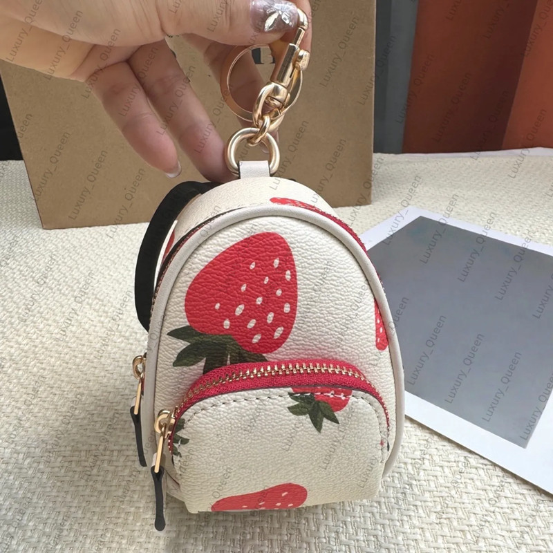 Designer Bag Charm Nouveau mini sac à dos fraise cerise Zip Card Case Portefeuille en cuir Porte-clés Fold Purse Portefeuille de femmes Essential