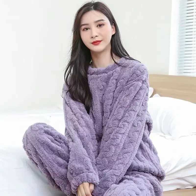 Autumn Winter Coral Fleece Pajama Set For Women Thick Warm Two Piece Outfit Soft Cozy Homewear Suit And Sleepwear Y251013