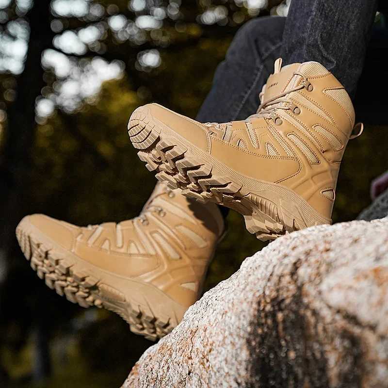 Outdoor Hiking Shoes Men Laceup Antislip Shockabsorbing Comfortable Combat Boots Men Breathable Casual Ankle Boots Men C251014