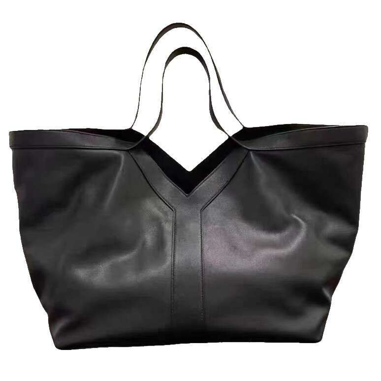 2024 New Niche Fashion Large Capacity Tote Casual Commuter Versatile Shoulder Underarm Bag
