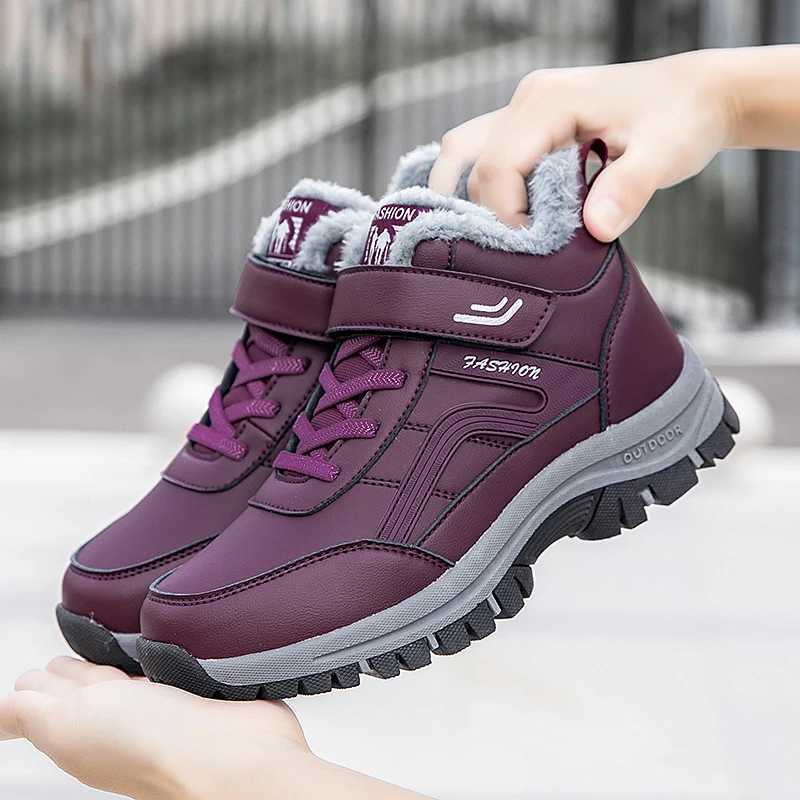 New 2024 Women Winter Waterproof Boots Designer Australian Platform Boots for Leather Warm Ankle Fur Booties Luxury Boots C251014