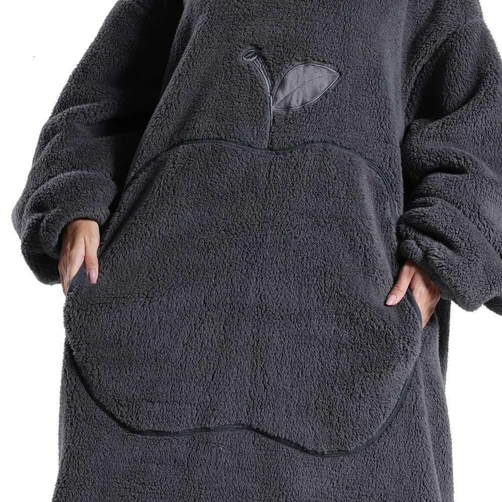 Plus Size Women Pajamas Flannel Home Clothing Pink Red Blue Men Blanket Hoodie for Adults Thicken Warm Extra Long Winter Clothes Y251013