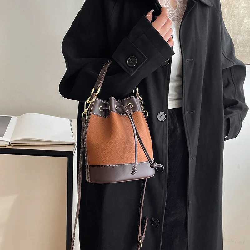 Small Bucket Bag Designer Luxury Handbag Pu Leather Shoder Bags For Wen Soft Top Handle Tote Bag Fem Crossbody Bag D251014