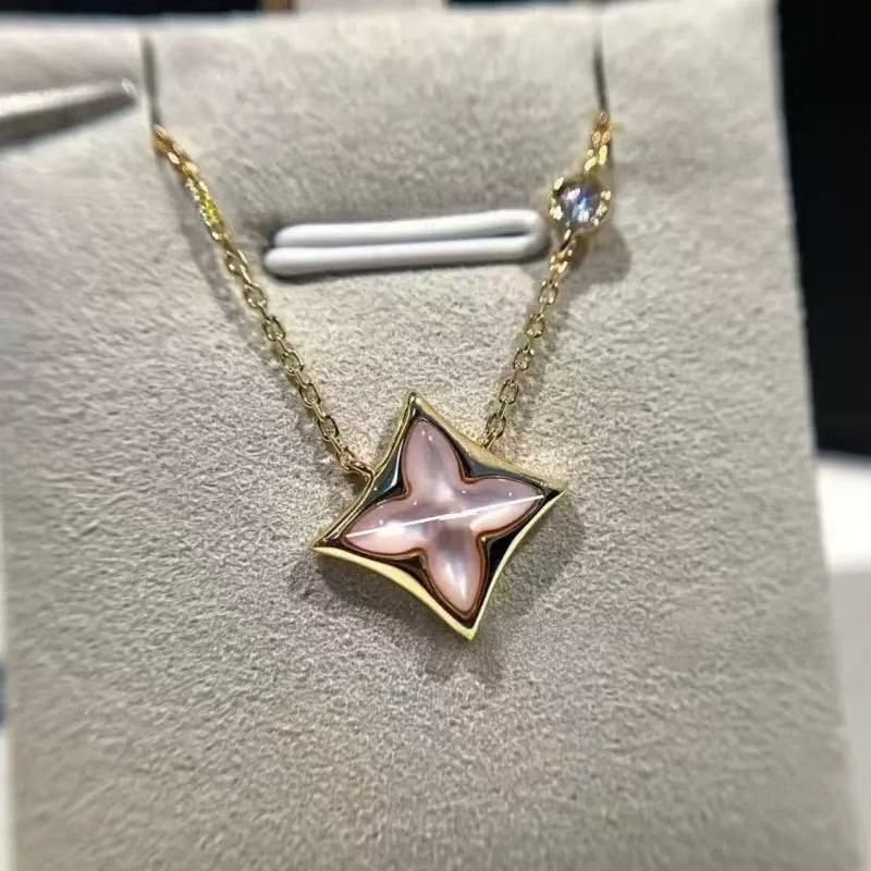 With BOX Designer Fashion Necklace Choker Chain Gold Plated Stainless Steel Pearl Pendant Necklaces For Women Vjjewelry Luxury Pendant Clover necklace