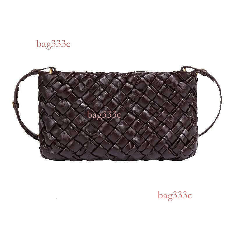 Light Luxury Niche French Underarm New High-Quality Hand-Woven Exquisite Crossbody Single Shoulder Small Square Bag Cowhide Woven Bag