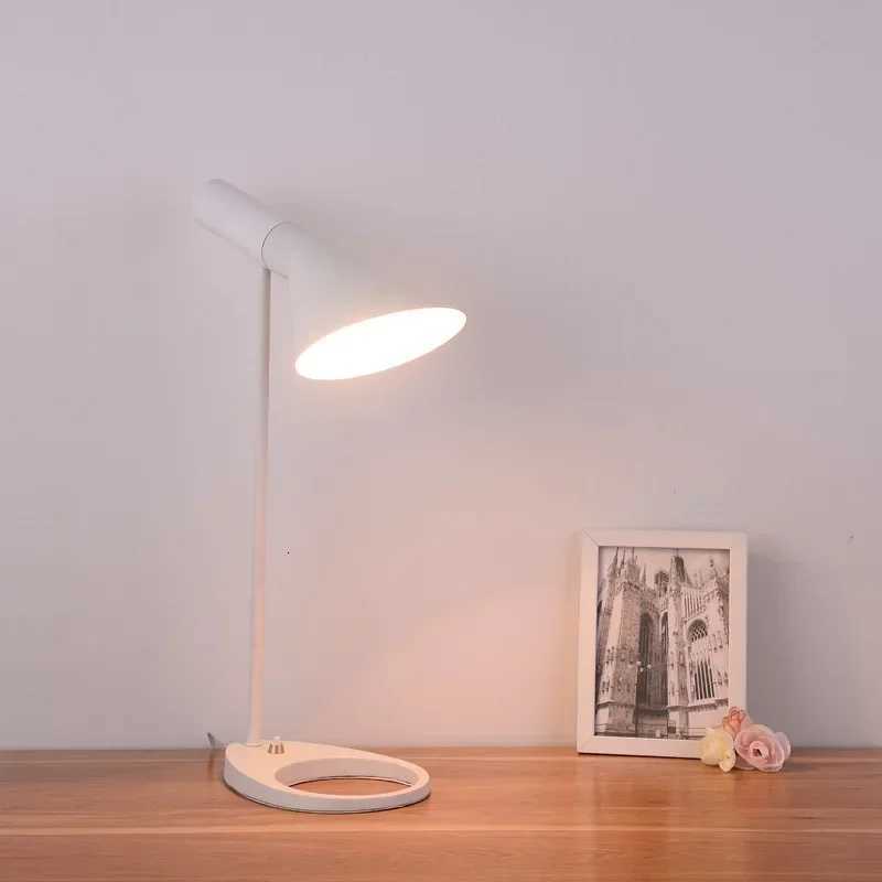 Classic Nordic design industrial desk lamp wall lamp bedside bedroom iron house decoration desk night LED lighting black white Z251014