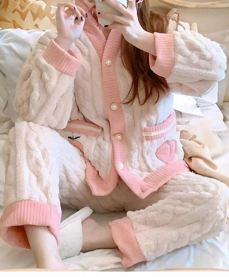 Pyjama pais en flanelle et velours corail fraise vtements de maison pour femmes ensemble de vtements de nuit col en v sa Y251013