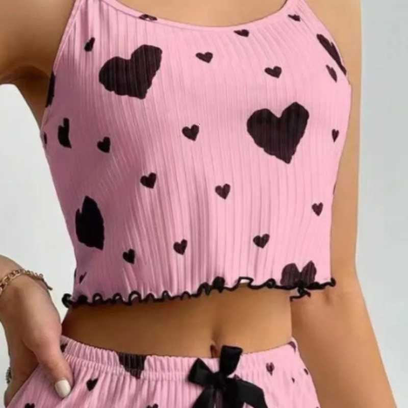 Hot Selling Womens Pajamas Set Sleepwear Short Tank Tops And Shorts White Ventilate Soft Casual Red Love Printing SleepwearT251014