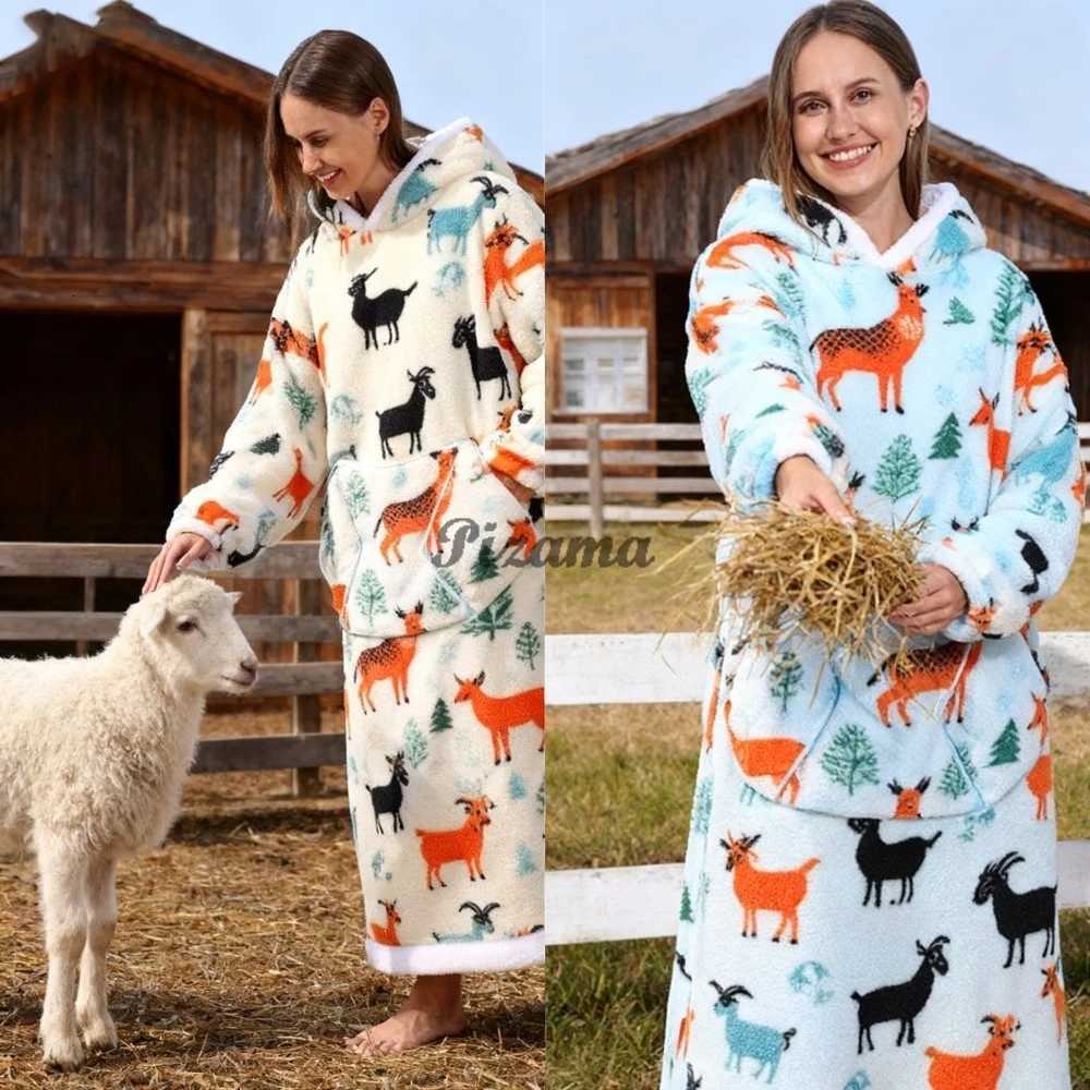 Winter Warm Flannel Thick Christmas Womens Robes Oversized Wearable TV Blankets Super Long Vestidos Night Robes Adult Bathrobe Y251013