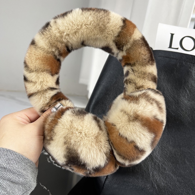 Female fur earmuffs winter earmuffs soft and warm cables genuine Rex rabbit earmuffs for cold weather 241127