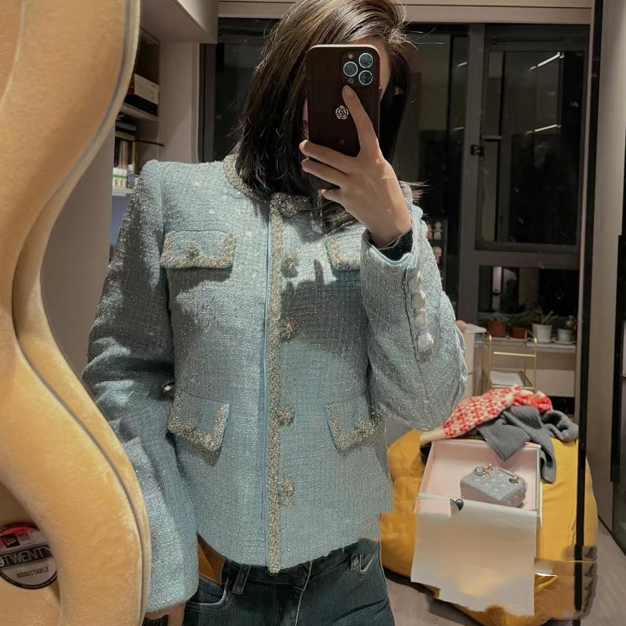 2025 Designer Jacket Autumn/Winter New Top High End Luxury Style Early design Spring Re Embroidered Round Neck Floral Knitted Jacket