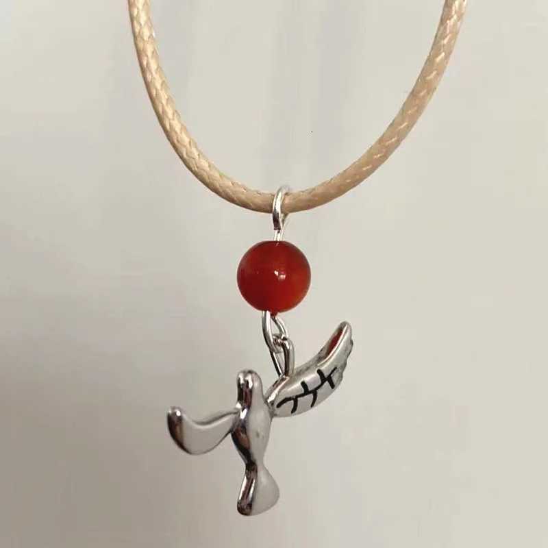 3colors send postcard Snowdrop same Jung Hae In pigeon Korean drama necklace new lucky clavicle chain for men women gift FansT251014