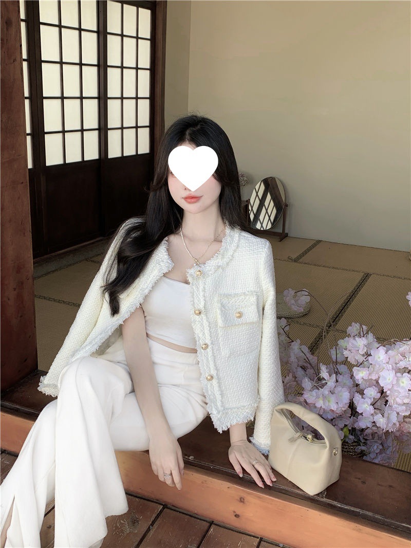 2025 Luxury Autumn/Winter New Versatile White Women's Coat Unique fashion Design Short Top Designer Jacket