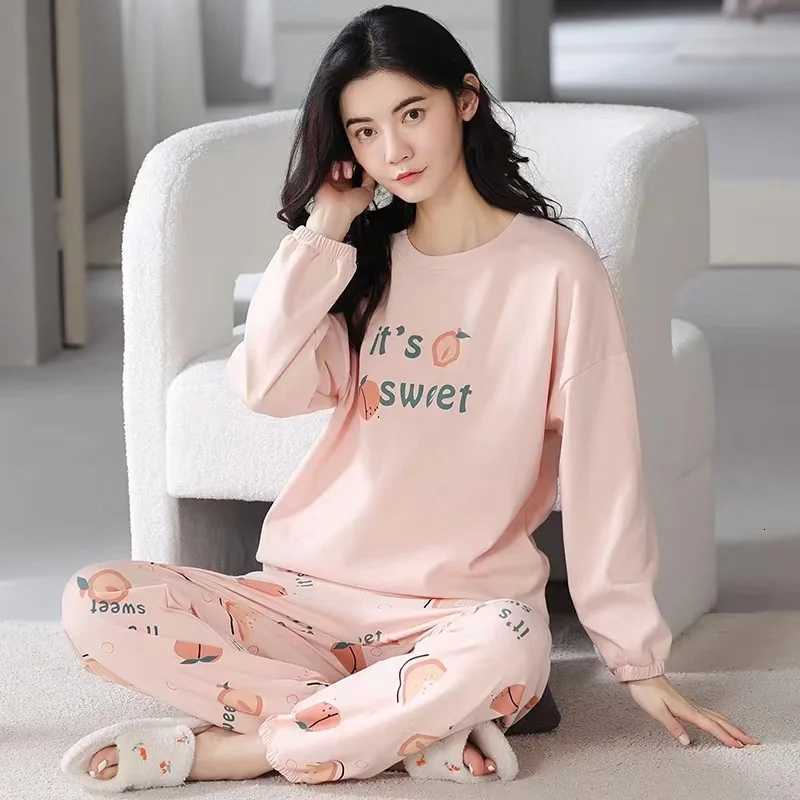 Womens Sleepwear PolyesterCotton Blend Cartoon Pajamas Student Nightwear Homewear TwoPiece Tops and Pants Suit LoungewearT251014