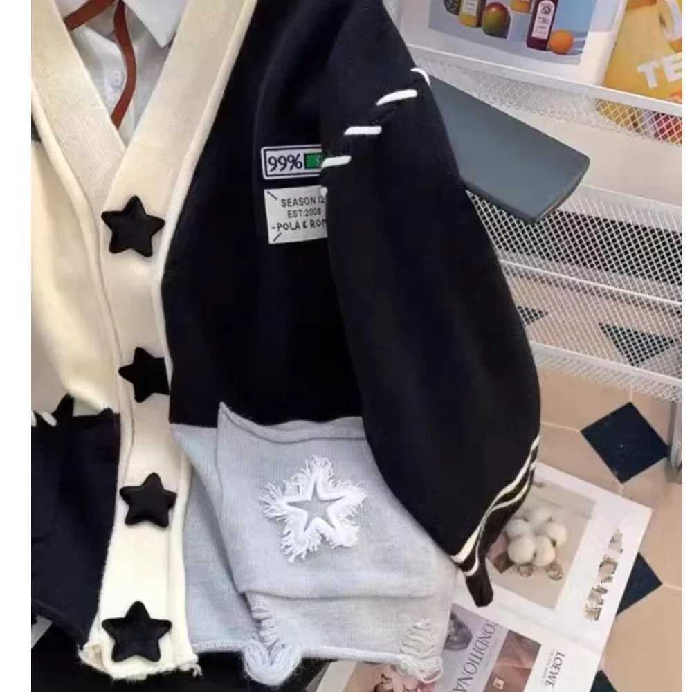 Womens Autumn Winter Personality Patchwork Star Sweater Cardigan Lady Casual Loose VNe Knitted Jaets New Coat Kntwear Top W251014