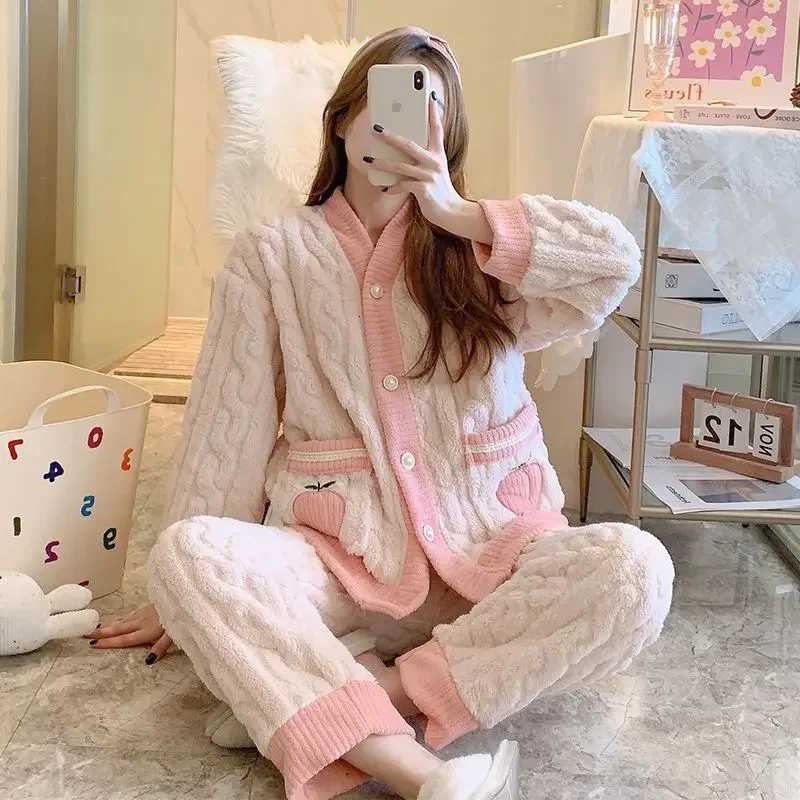 Thickened Warm Pink Peach Coral Velvet Pajamas 2PCS Set Winter Ladies Cardigan Nightwear Homewear Sweet Sleepwear LoungewearT251014