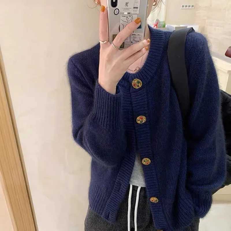 Spring And Autumn Fashion New Long Sve Round Ne Solid Color Sweater Women Wern Style Loose Knit Cardigan Jaet W251014