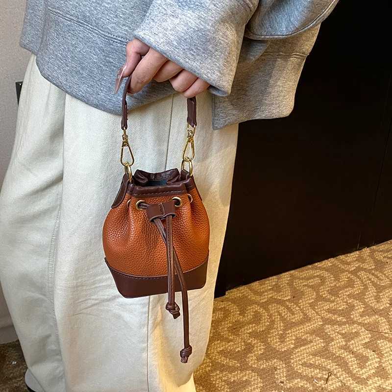 Designer Mini Bucket Handbag Wens Cstor Color Drstring Shoder Bag Fem Luxury Leopard Leather Crossbody Tote Pouch D251014