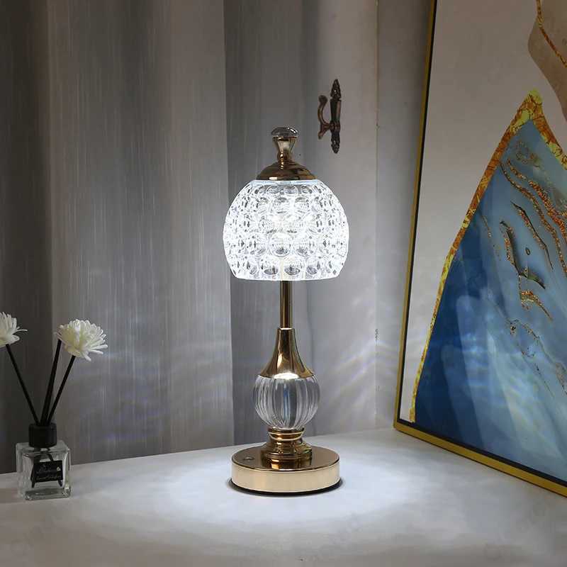 2023 New Metal Crystal Acrylic Table Lamp Bedroom Bedside Lamp Nordic Retro Home Decoration in Small Night Light Z251014