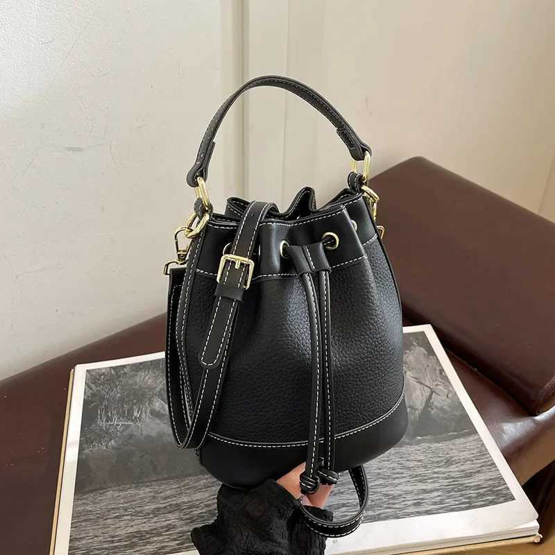 High Quality Bucket Bag Wens Fiable Shoder Bag Crossbody Bag Korean Style New 2025 Elegant Single Strap Bag D251014