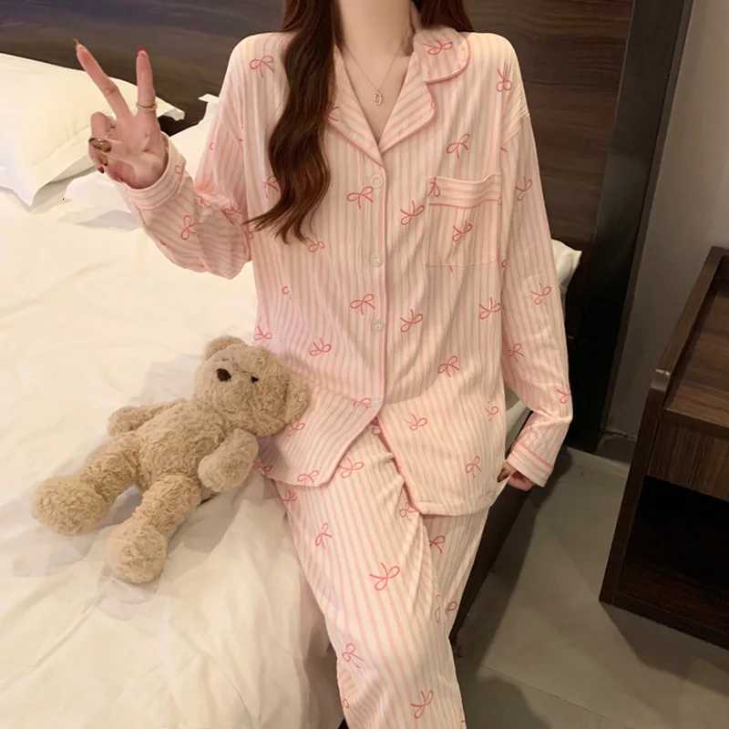 Spring and Autumn New Womens Wrinkled Cloth Pajamas Sweet Girl Students Striped LongSleeved Korean Casual Pajamas Homewear SetT251014