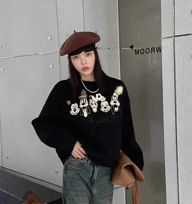 Disney New Clothes Mickey Embroidered Round Neck Pullover Women Design Fleece Sweatshirt Y2k Female Fashion Short Style Topsdis H251014
