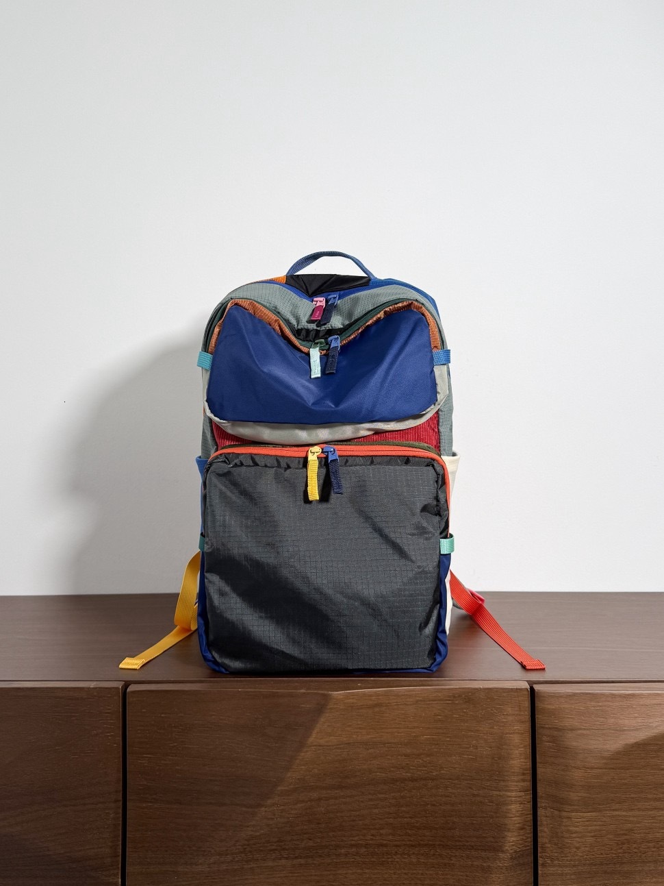 New Fashion Large Capacity Alpaca Unisex 16L Outdoor Travel Backpack high-quality