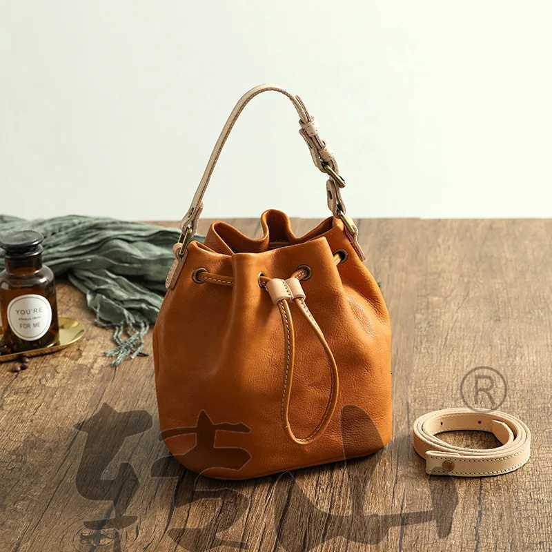 Crossbody Bags for Wen Shoder Bag Tote Bags Dermis Wens Bag Handwork Cuff Fringe Fi Purses and Handbags Luxury D251014