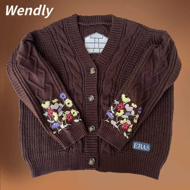 Fashion Eras Oversized Cardigan Women Vintage Dark Coee Flower Embroidery Sweater Y2k Vne Fall Winter Knitted Cardigan W251014