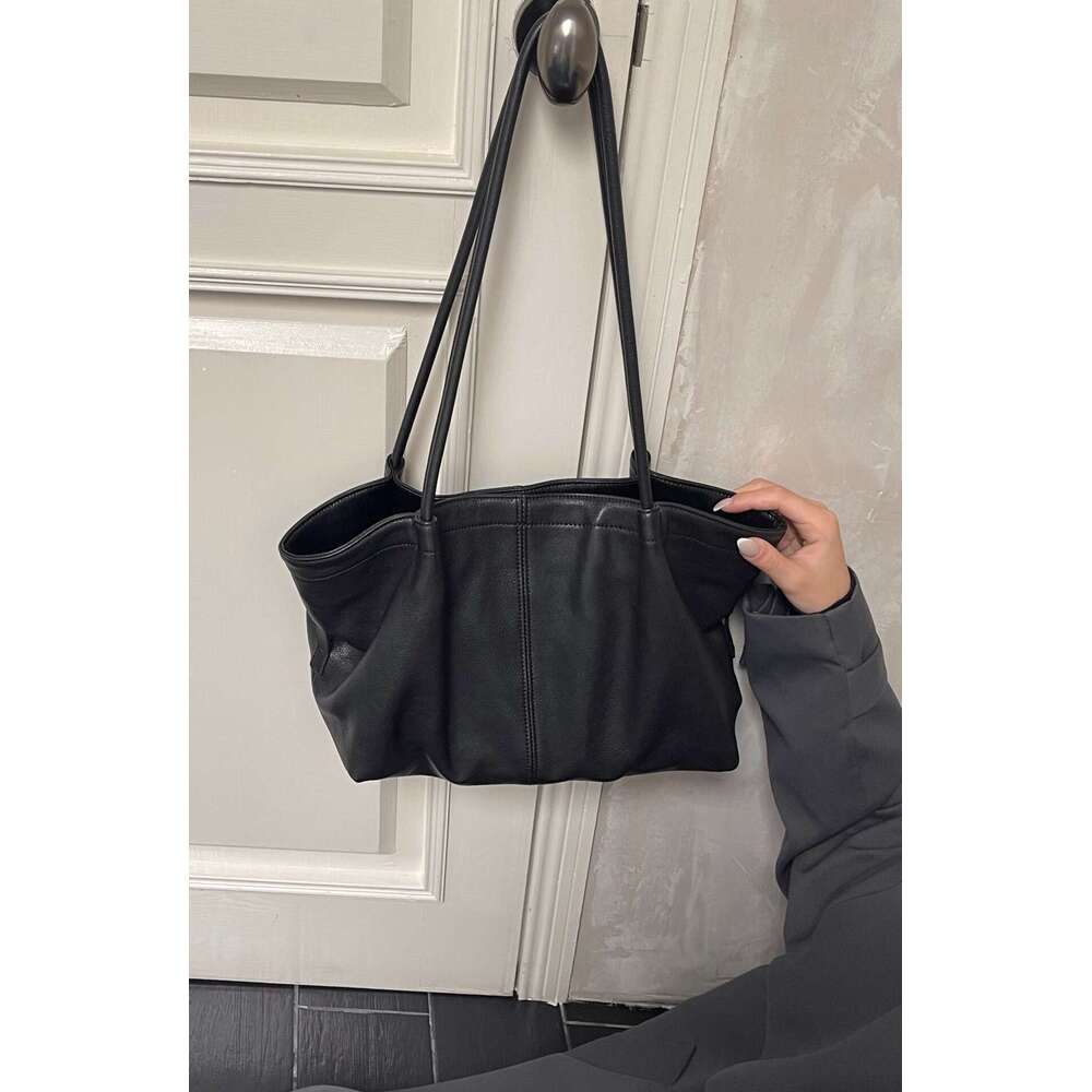 Luxury bag Fashion Vegetable Tanned Tote Large Capacity Genuine Leather Texture Shoulder Simple High End Commuter Bag for Women