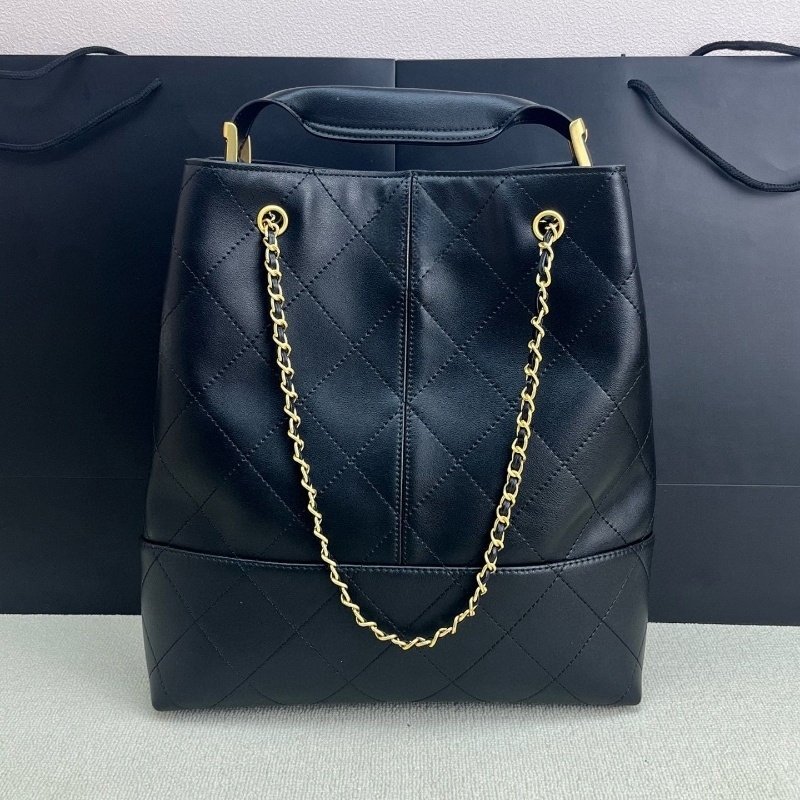 (go off picture not the description) Designer Shoulder Bags Women's Underarm Bag Fashion Style Outdoor Shoulder Purses Festival Gifts 33099