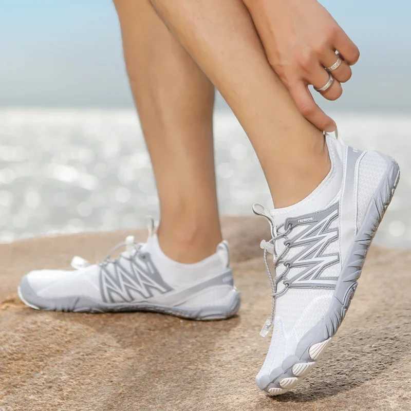 Water Shoes for Women Barefoot Shoes Men Aqua Shoes Swimming Shoes Quick Dry Footwear Shoes for Beach waterschoenen Gym Shoes C251014