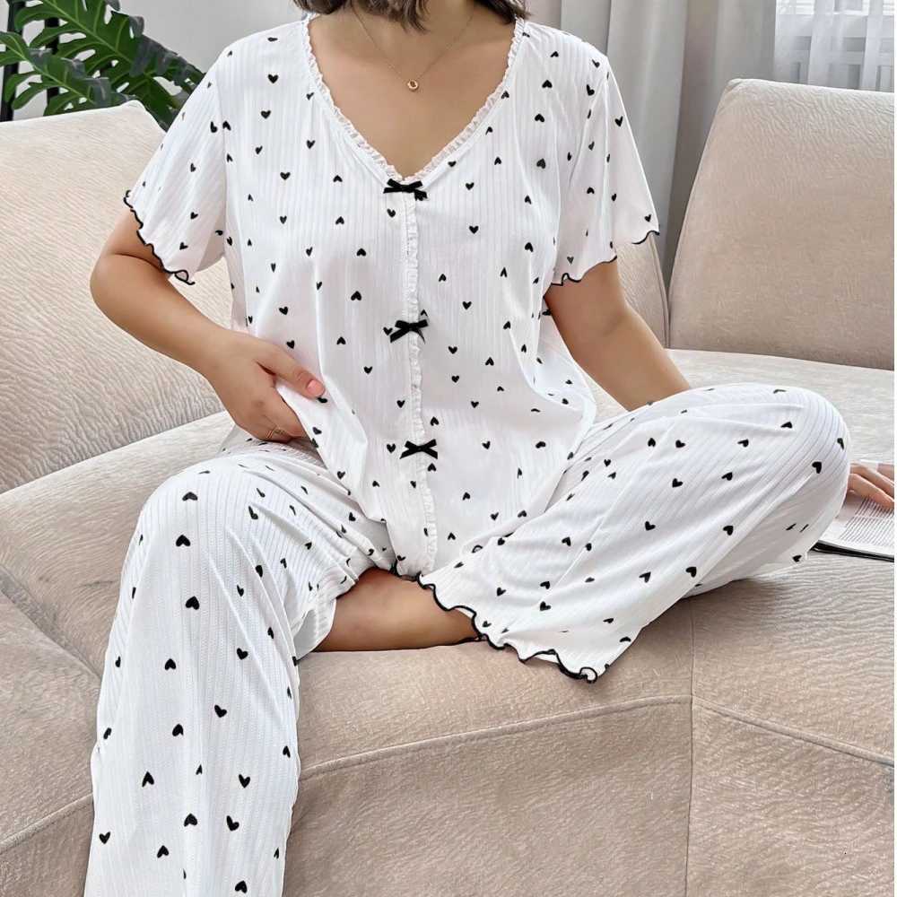 Women Casual Pajamas Set Plus Size Sleepwear Short Sleeve Vneck Heart Print Tshirt Tops with Pants Female Loose HomewearT251014